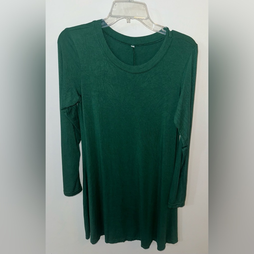 Women’s long sleeve Hunter green dress